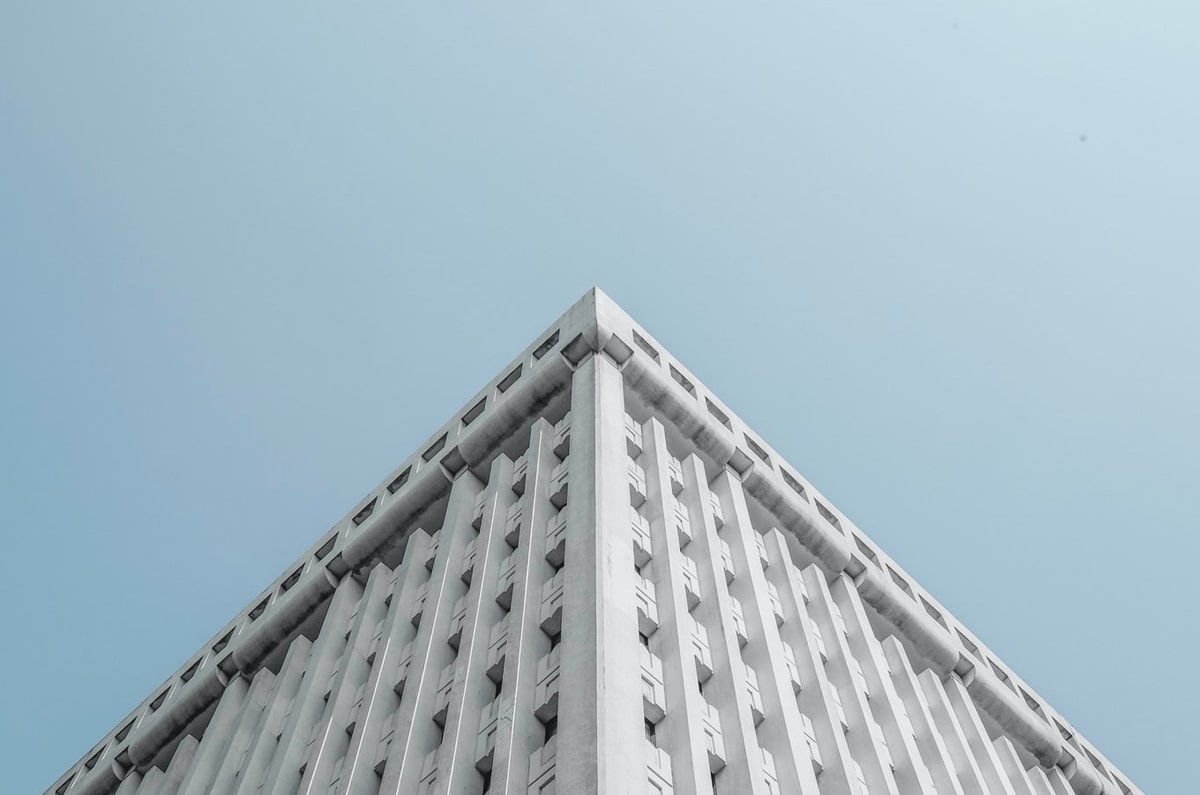 石投金融平台是否支持异地申请？